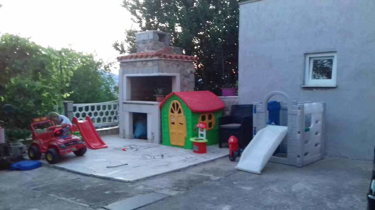 Apartment Magdic Brzac Exterior foto