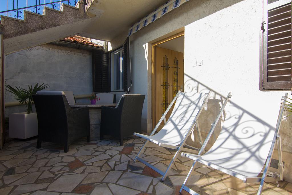Apartment Magdic Brzac Exterior foto